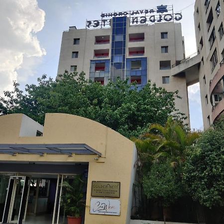 Royal Orchid Golden Suites Pune Exterior photo